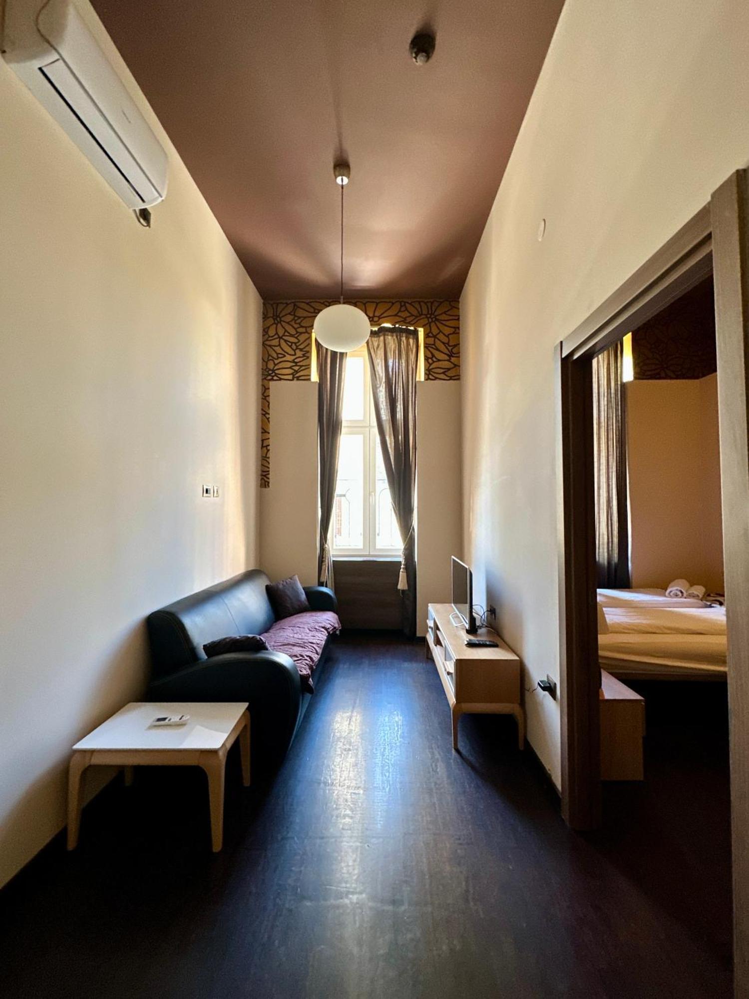 Agape Villa Apartments Novi Sad Exterior foto